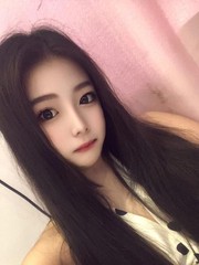 翘臀大胸妹子